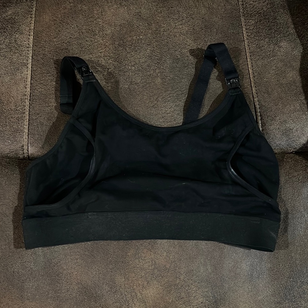 Medium nursing bra/ hands free pump bra